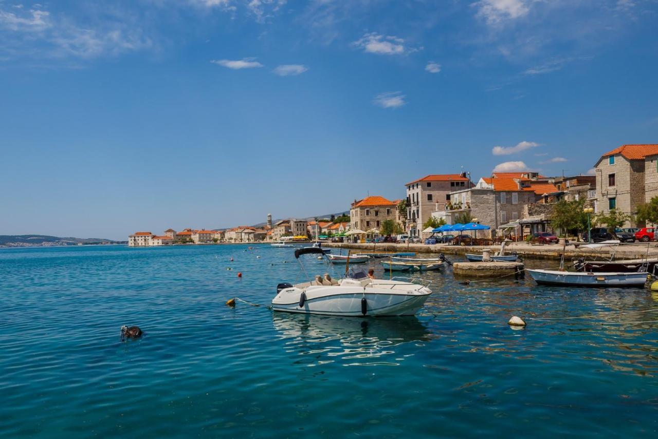 Seafront Apartments Karlo Kaštela エクステリア 写真