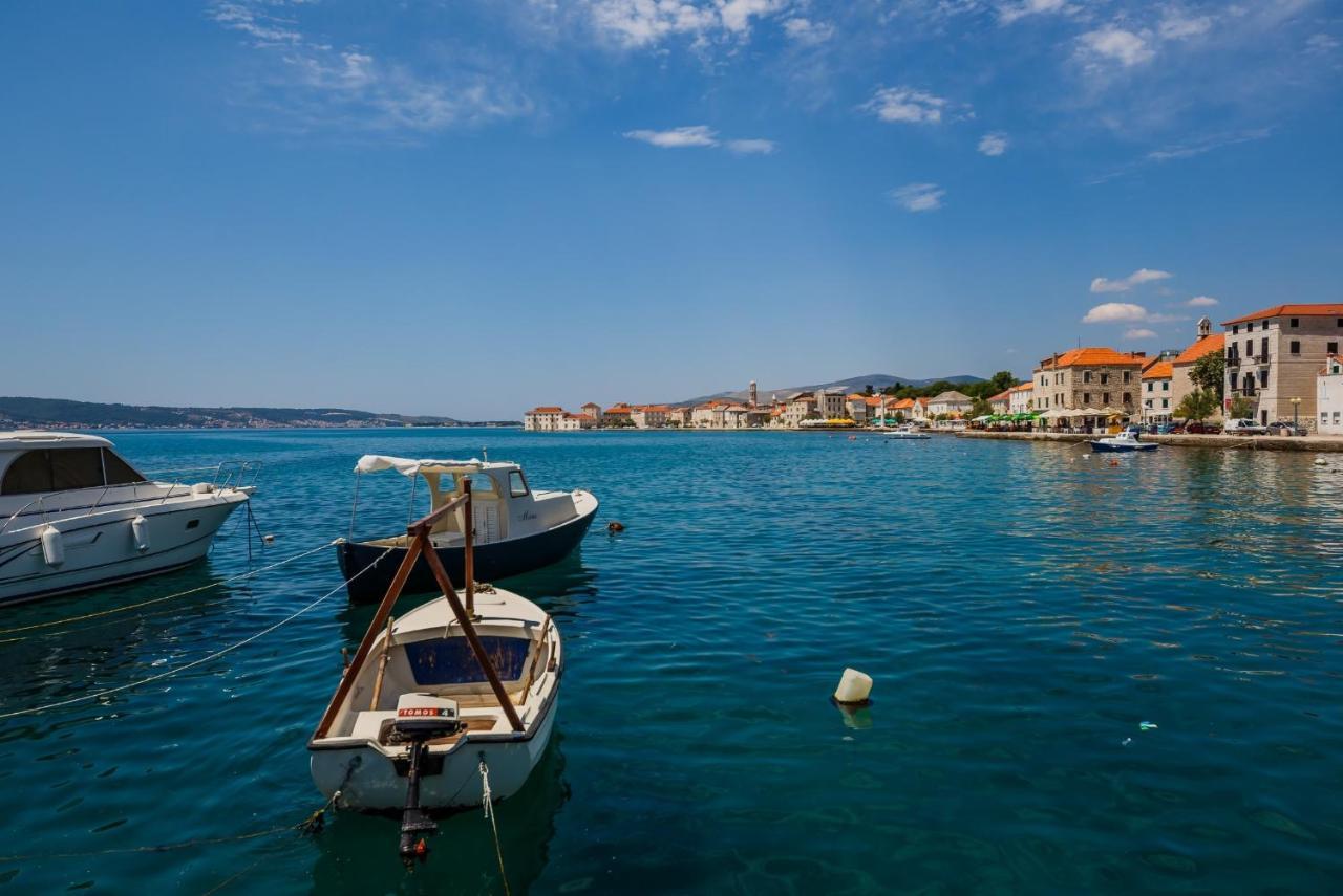 Seafront Apartments Karlo Kaštela エクステリア 写真
