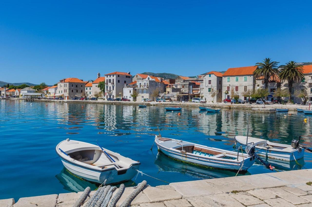 Seafront Apartments Karlo Kaštela エクステリア 写真