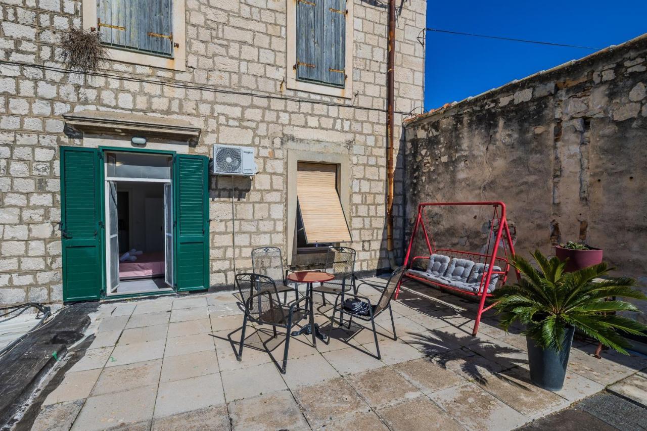Seafront Apartments Karlo Kaštela エクステリア 写真