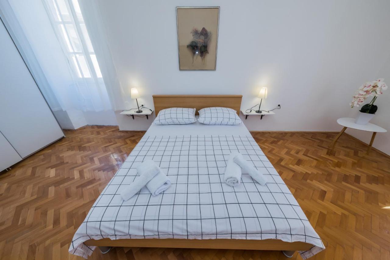 Seafront Apartments Karlo Kaštela エクステリア 写真